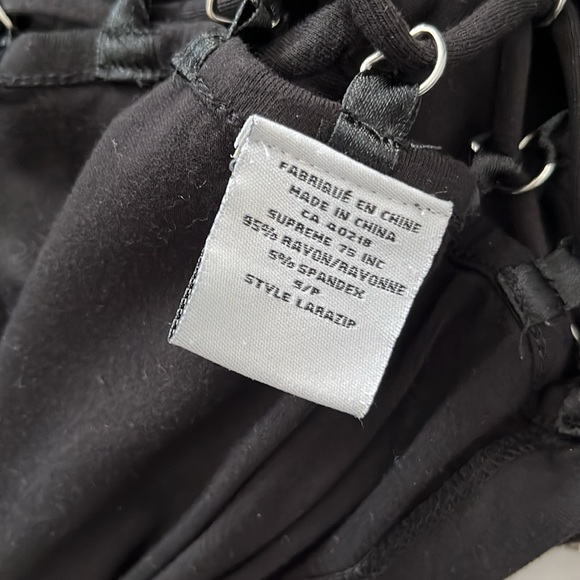 KÄRV ZIP UP TOP WITH LACE UP SIDES - Picture 12 of 13